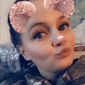 Meet your Posher, Devin